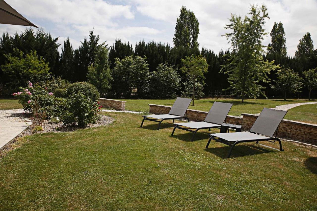 Le Clos Leonard Amboise Exterior foto